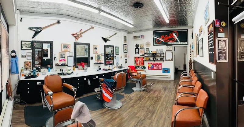 Men's haircut in Champaign & Springfield IL