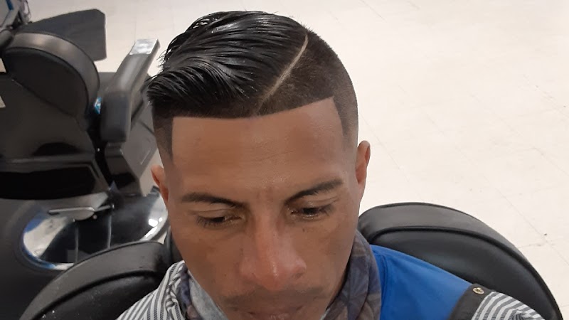 Men's haircut in Ft. Pierce FL