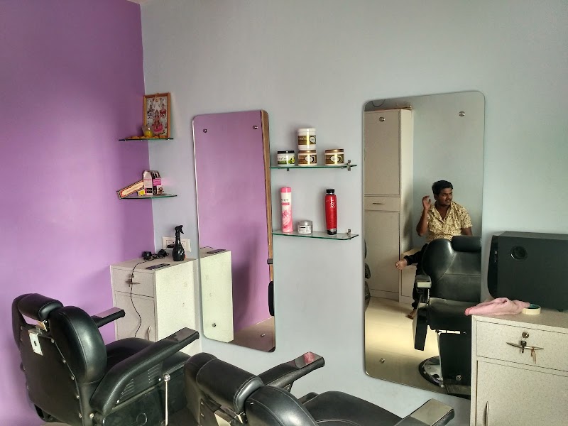 Men’s haircut in Gulbarga