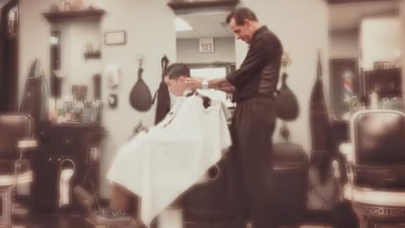 Men's haircut in Jacksonville FL