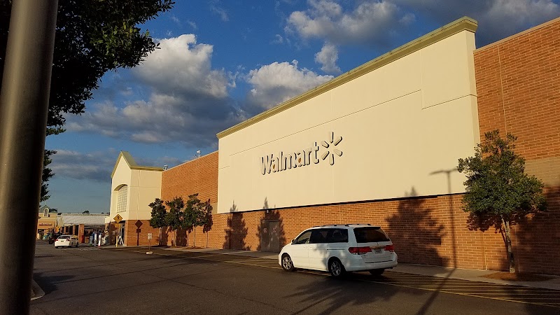 The best Walmart in Alabama