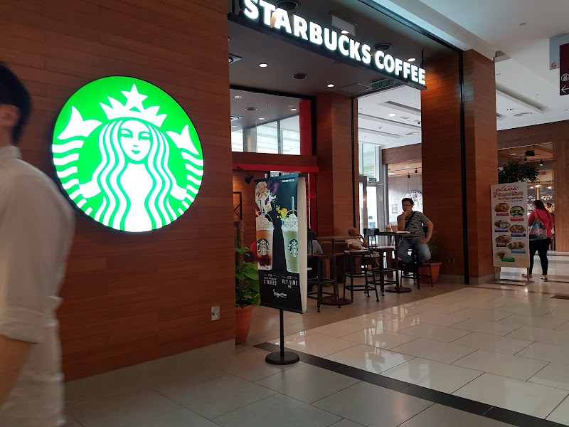 3 Starbucks Giant Kelana Jaya in Petaling Jaya