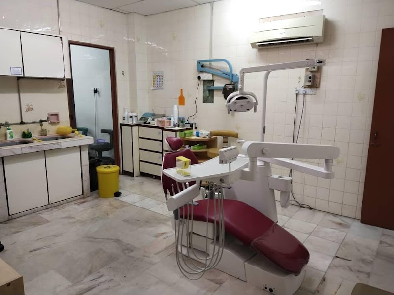 Dentist (2) in Ipoh