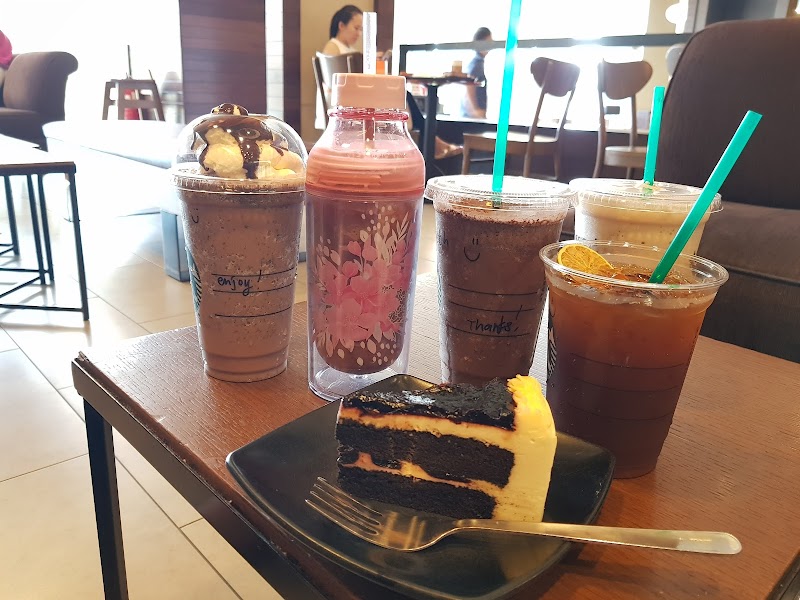 Starbucks (2) in Malacca