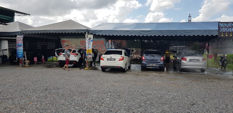 Wonderful Car Wash (0) in Kuching