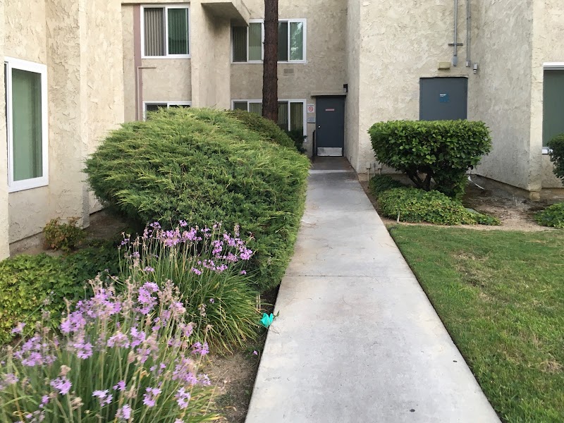 55 Plus Apartments (0) in Santa Clarita CA