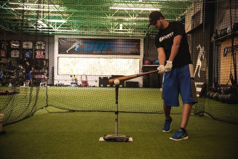 Find the 10 Best Batting Cages Places in Tampa FL