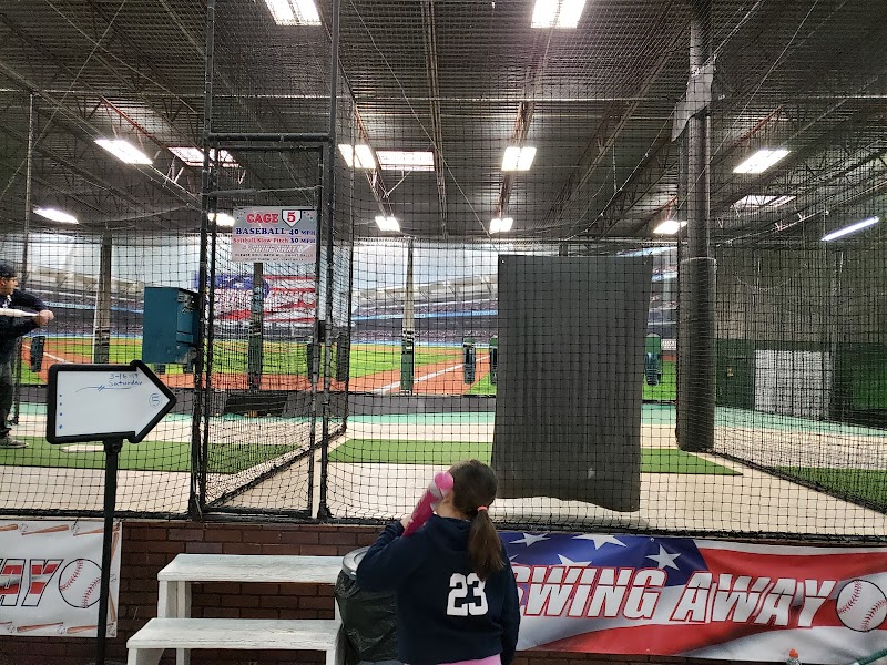 Unveiling 9 Topnotch Batting Cages in El Paso TX