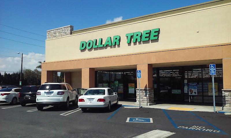 Dollar General (2) in Long Beach CA