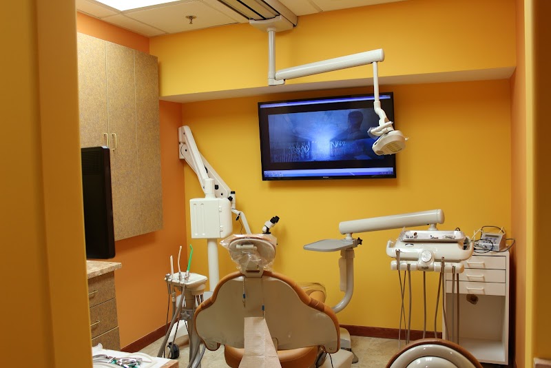 Emergency Dentist (3) in Arlington VA
