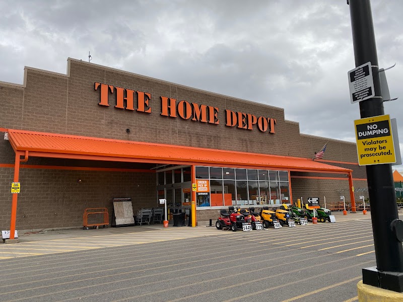 Home Depot (2) in Syracuse NY
