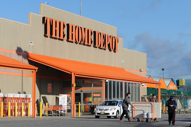 Home Depot (3) in Montana