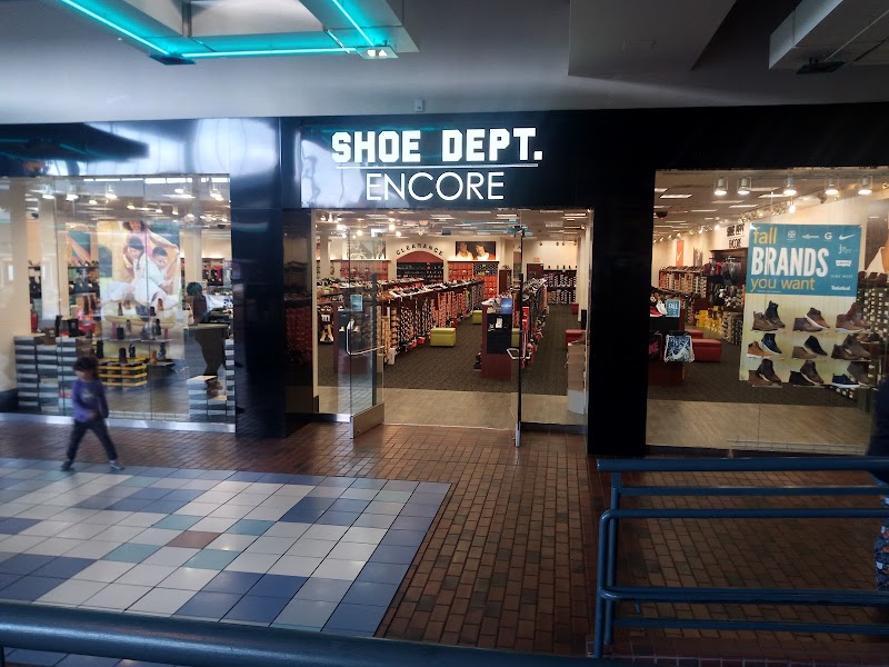 Discovering The Biggest 10 Nike Stores in Springfield MA