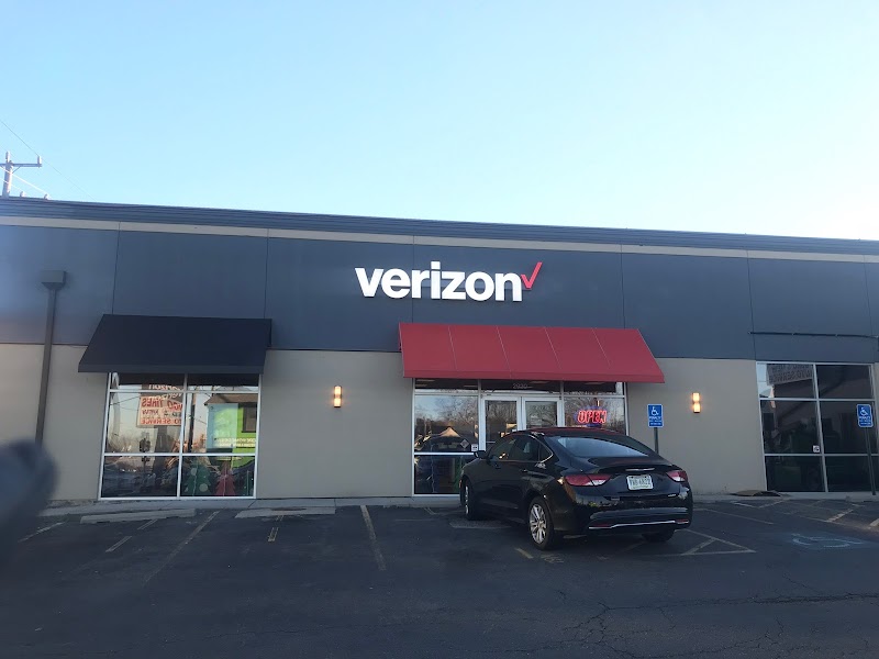 Verizon (2) in Alexandria VA