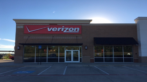 Verizon (2) in Tyler TX