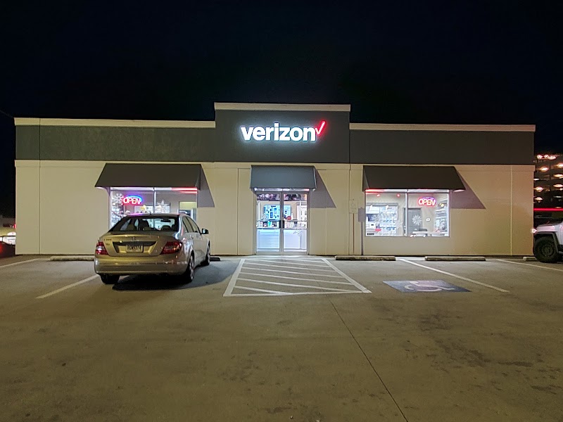 Verizon (3) in Atlanta GA