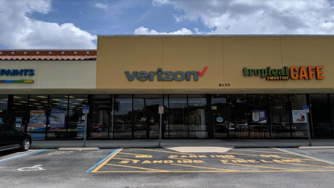 Verizon (3) in Deltona FL