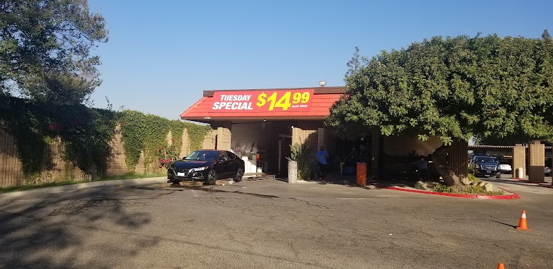 Self Car Wash (2) in Chino Hills CA, USA