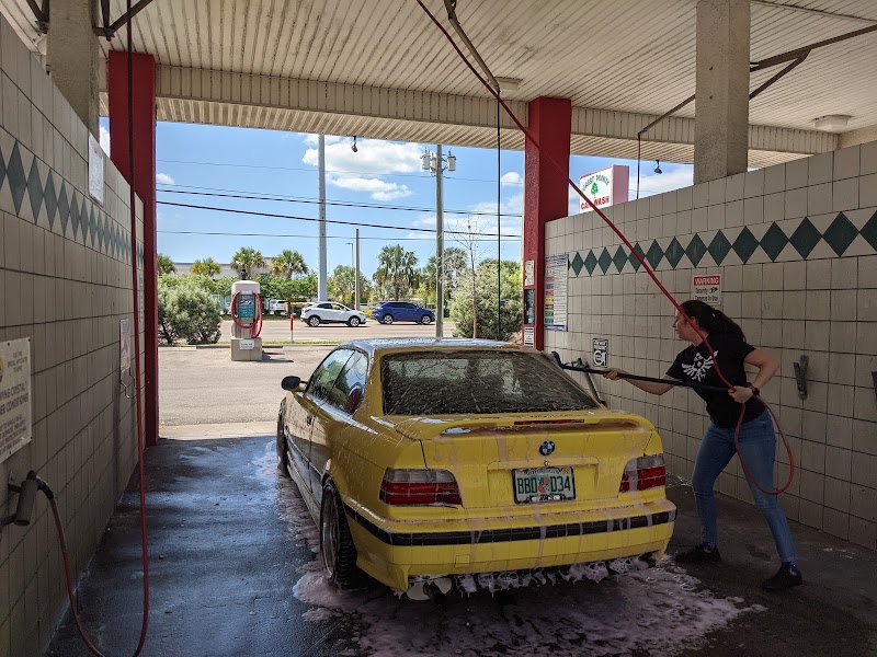 Self Car Wash (2) in Largo FL, USA