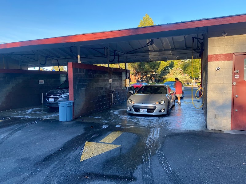 Self Car Wash (2) in Mountain View CA, USA