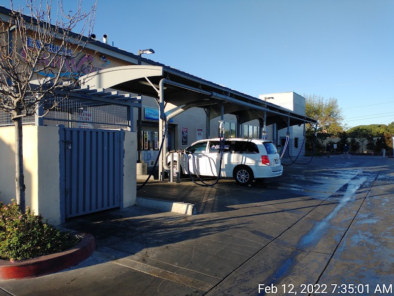 Self Car Wash (2) in Newport Beach CA, USA