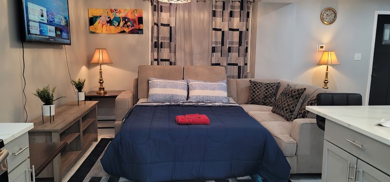 Airbnb (0) in Evanston IL, USA