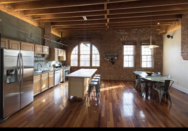 Airbnb (0) in Somerville MA, USA