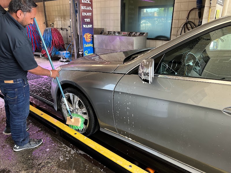 Self Car Wash (0) in Tulare CA, USA