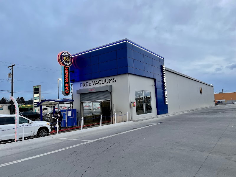 Self Car Wash (2) in Spokane WA, USA