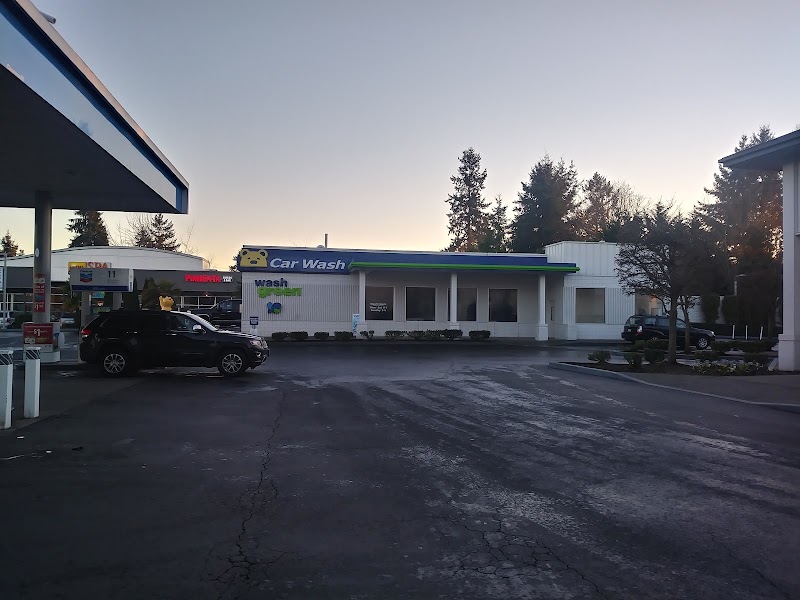 Self Car Wash (2) in Tacoma WA, USA