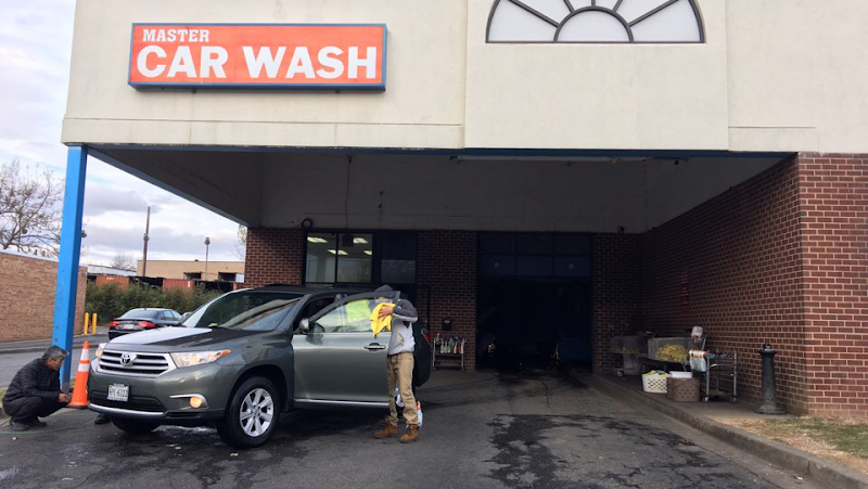 Self Car Wash (3) in Gaithersburg MD, USA