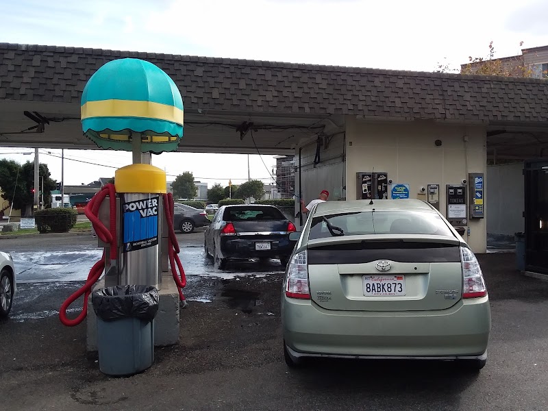 Self Car Wash (3) in South San Francisco CA, USA