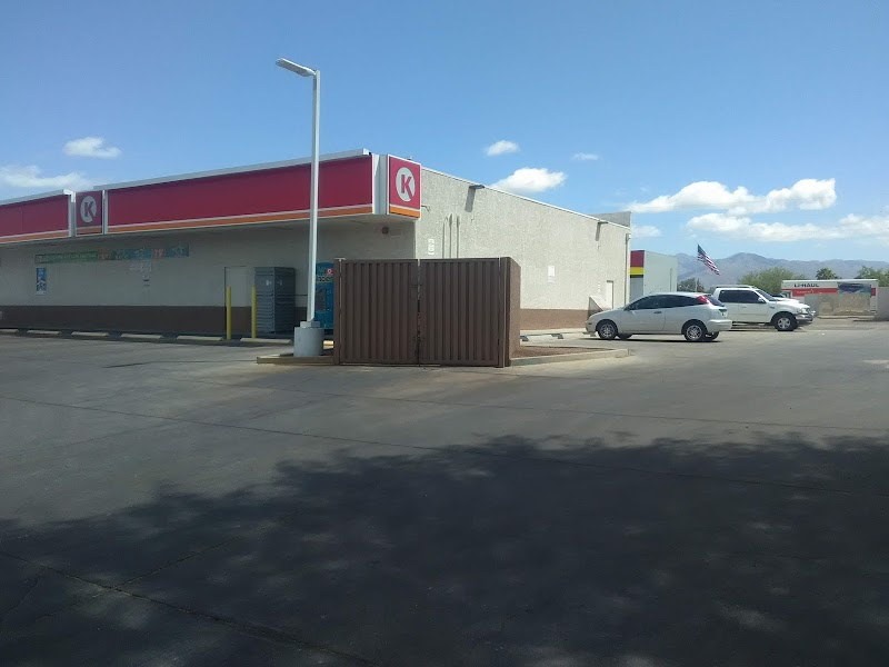 Self Car Wash (3) in Tucson AZ, USA