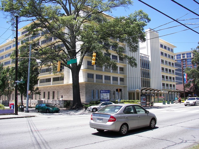 Atlanta Alterations by Saint Marc