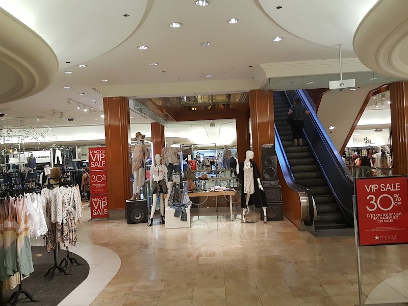 The Best Macy's Near Los Angeles CA
