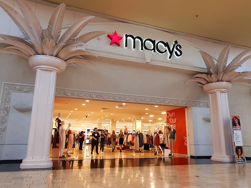Macy's in Miami