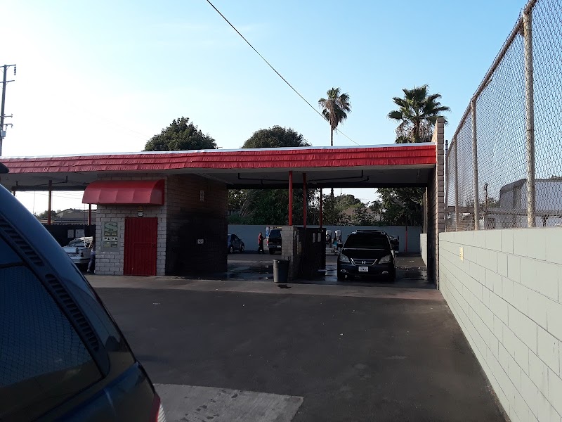 Touchless Car Wash in Pico Rivera CA