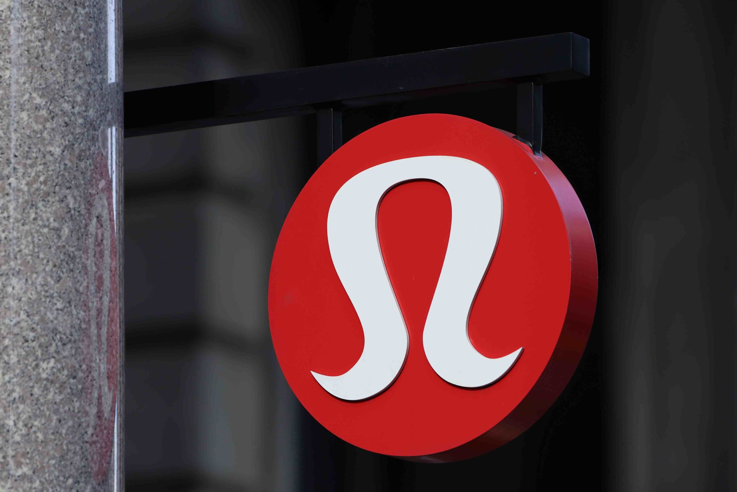 Lululemon 1