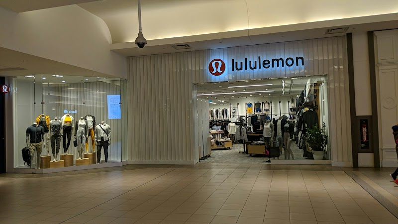 Lululemon in Ontario